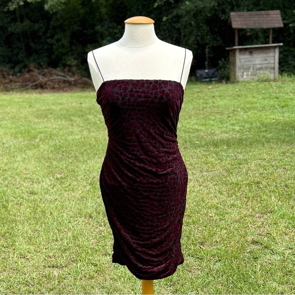 Windsor Black & Burgundy Velour Heart Spaghetti Strap Dress